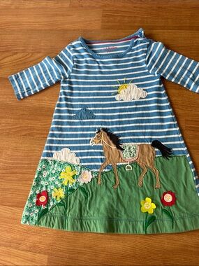 Mini Boden horse appliqué dress